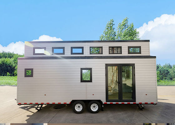 モダンデザイン プリファブリック モジュール式ホームキット 2 ベッドルームの車輪付き小屋