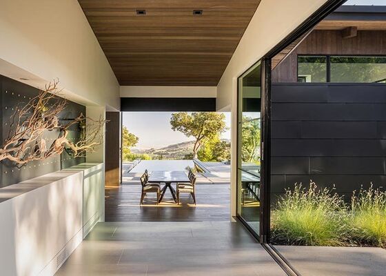 Customized Prefab House Villa And Office Building With Outdoor Aluminum Windows & Doors