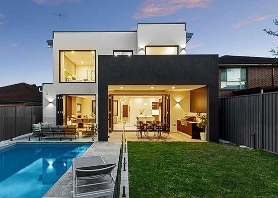 カスタマイズされたサイズおよびEPS/Rock Wool/PUサンドイッチ パネルの屋根が付いている2つの寝室のプレハブの家